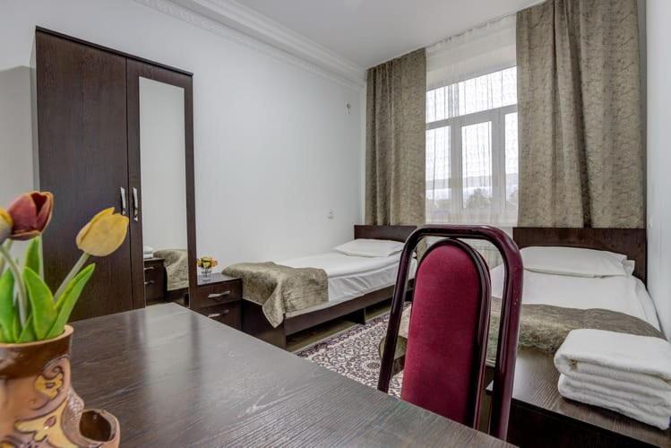 Olive Hotel Kochkor Extérieur photo