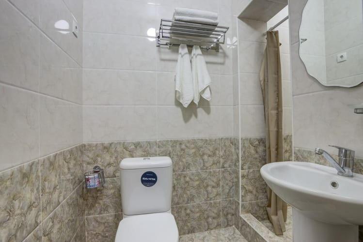 Olive Hotel Kochkor Extérieur photo